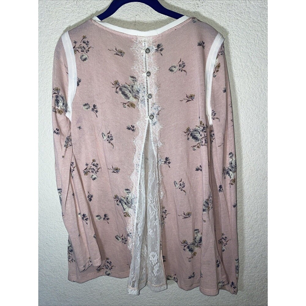 Rewind floral lace button back sweater M raw hem Granny Lagen Cottage Romantic